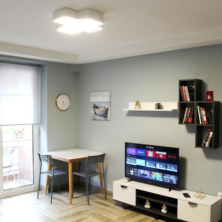 2V1 - Blloku Bkt Apartment Tirana Exterior photo
